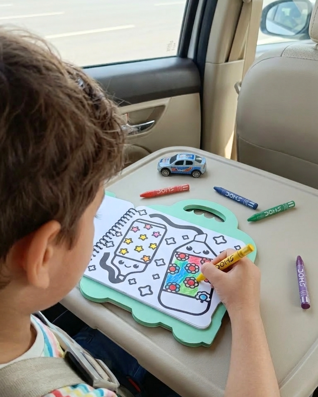 COLOURING BOOK - SCHOOL MAGIC